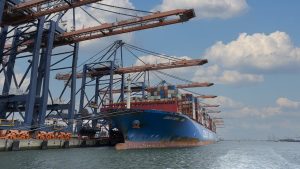 شرکت بازرگانی در اصفهان 